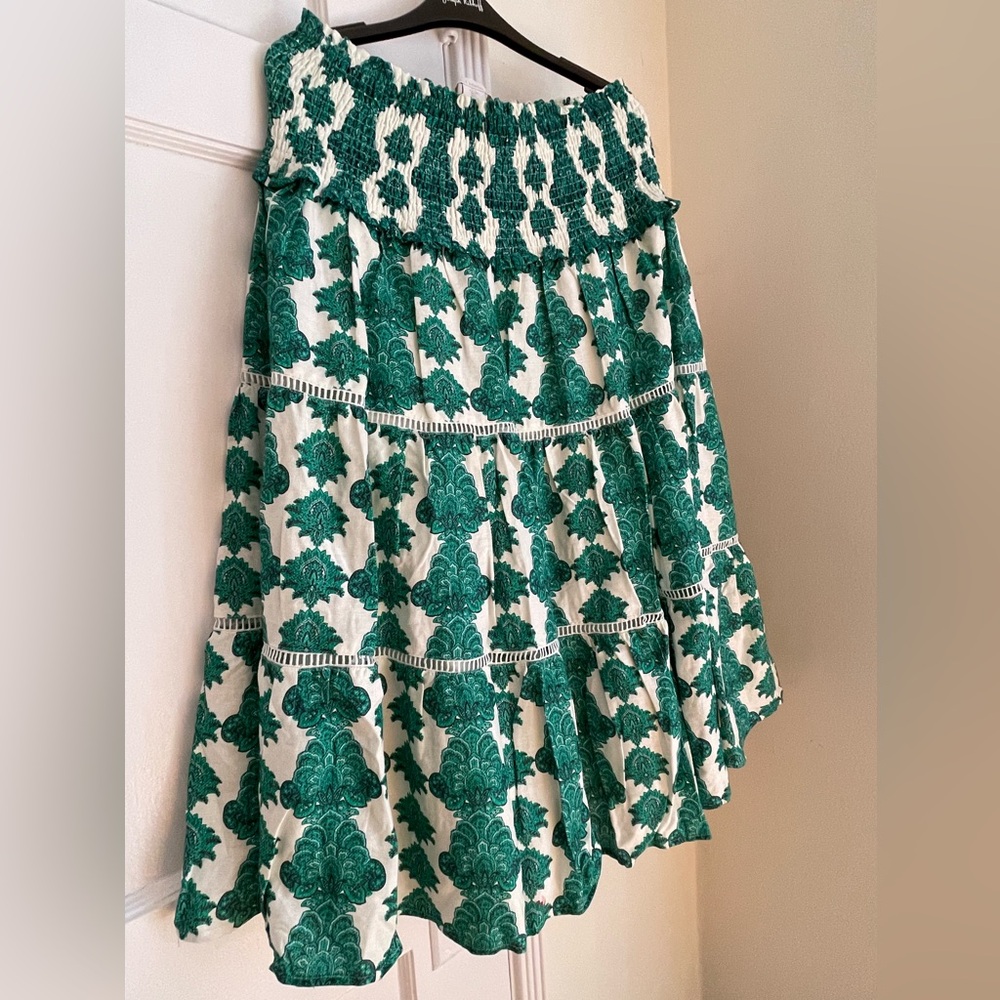 House of Harlow 1960 green and white floral skirt - Size L